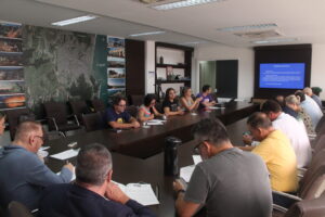 Sindifoz apresenta pauta de reivindicações ao governo municipal de Itajaí