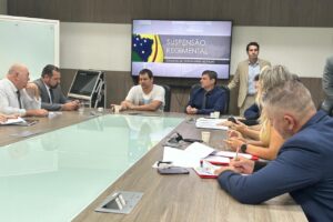 Servidores de Itajaí se mobilizam para exigir que governo municipal atenda a categoria