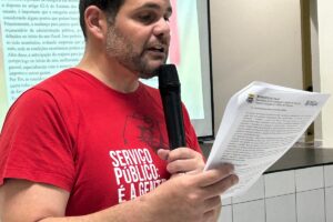 Servidores de Itajaí avaliam proposta do governo e aprovam contraproposta